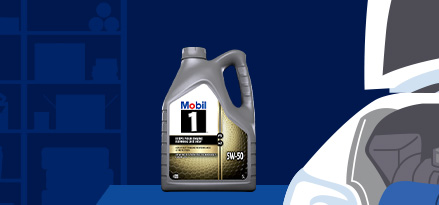 5W-50 syns i bagageutrymmet på en bil